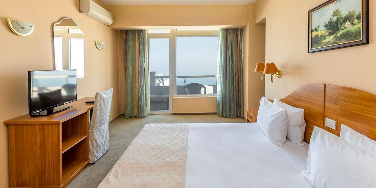 Savoy Hotel Mamaia 4*  Mamaia 