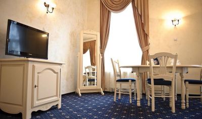 Imagine pentru Hotel Carol 4* valabile pentru Balneo 2025