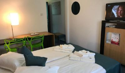 Imagine pentru Hotel Lebada Amara 3* valabile pentru Balneo 2025
