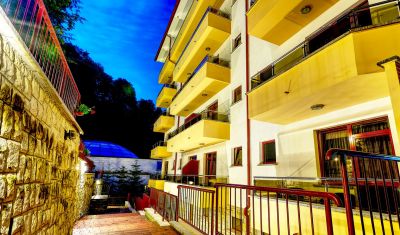 Imagine pentru Hotel Nemira 4*  valabile pentru Balneo 2025