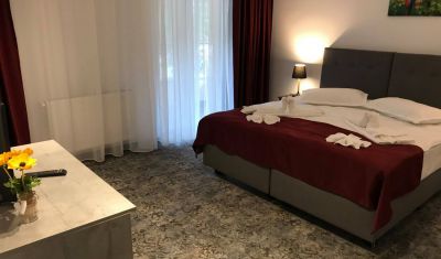 Imagine pentru Hotel Parang 2* valabile pentru Balneo 2025