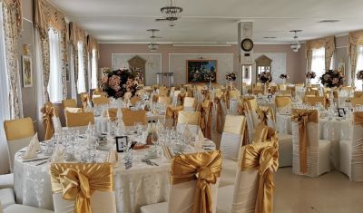 Imagine pentru Hotel Suprem 3* valabile pentru Balneo 2025