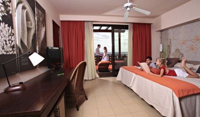 Imagine pentru Hotel Barcelo Tenerife 5* valabile pentru Litoral 2025