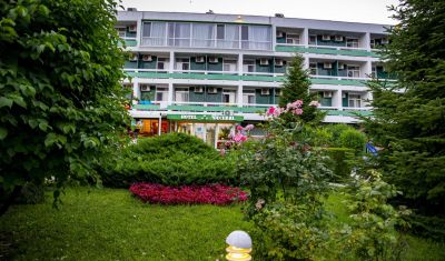 Imagine pentru Hotel Decebal 3* valabile pentru Litoral 2025