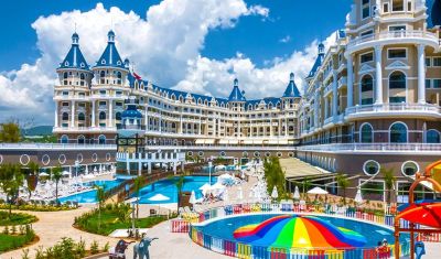 Imagine pentru Hotel Haydarpasha Palace 5* valabile pentru Litoral 2025