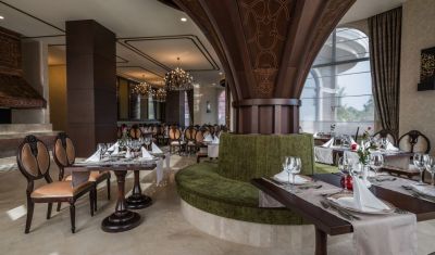 Imagine pentru Hotel Haydarpasha Palace 5* valabile pentru Litoral 2025