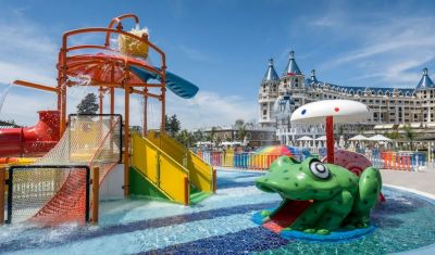 Imagine pentru Hotel Haydarpasha Palace 5* valabile pentru Litoral 2025