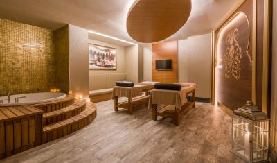 Imagine pentru Hotel Haydarpasha Palace 5* valabile pentru Litoral 2025