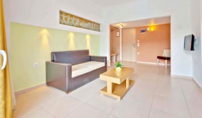 Imagine pentru Hotel Mendi 4* valabile pentru Litoral 2025