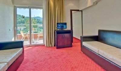 Imagine pentru Hotel Mendi 4* valabile pentru Litoral 2025