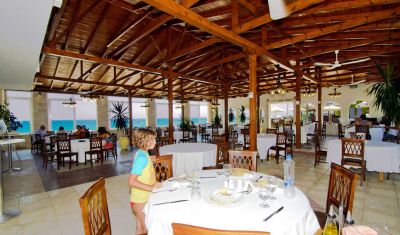 Imagine pentru Hotel Mendi 4* valabile pentru Litoral 2025