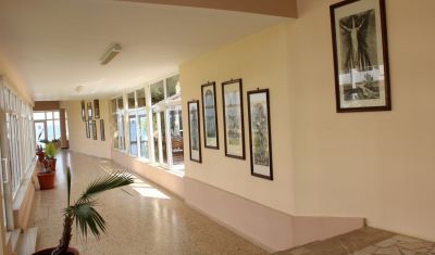 Imagine pentru Hotel Meteor 3* valabile pentru Litoral 2025