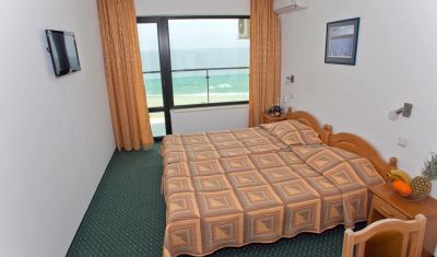 Imagine pentru Hotel Slavyanski 3* valabile pentru Litoral 2025