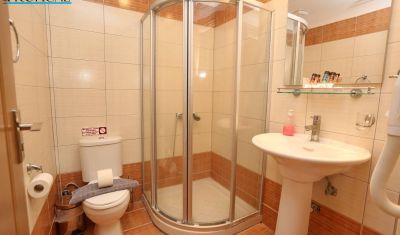 Imagine pentru Hotel Tropical 4* valabile pentru Litoral 2025