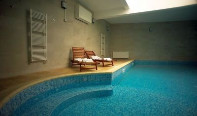 Imagine pentru Hotel Carpati 3* valabile pentru Munte 2025