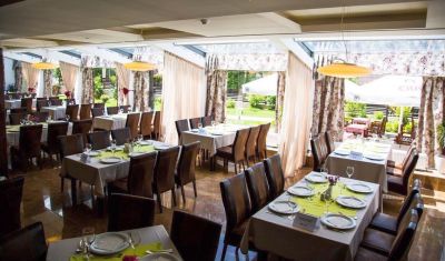 Imagine pentru Hotel Carpati 3* valabile pentru Munte 2025
