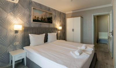 Imagine pentru Aparthotel Maria Palace 2*  valabile pentru Paste  2025