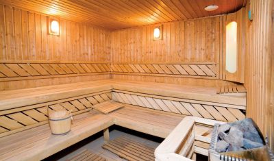 Imagine pentru Hotel Dorna 4* valabile pentru Paste  2025
