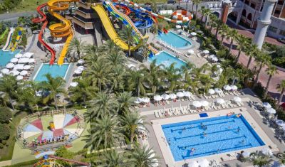 Imagine pentru Hotel Royal Dragon 5* valabile pentru Paste  2025