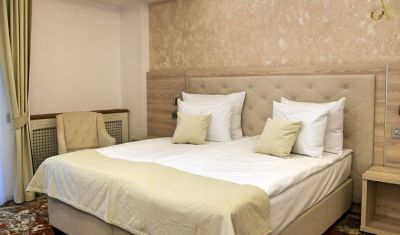 Imagine pentru Hotel Anda 4* valabile pentru Revelion 2025