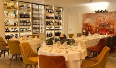 Imagine pentru Hotel Anda 4* valabile pentru Revelion 2025