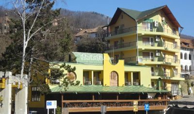 Oferta pentru Balneo 2025 Hotel Stogu 3* - Fisa Cont/Fisa Cont + Tratament