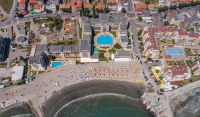 Oferta pentru Litoral 2025 Hotel Festa Pomorie Resort 4* - Demipensiune