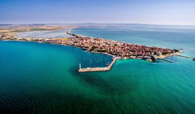 Oferta pentru Litoral 2025 Aparthotel Marina Holiday Club 4* - All Inclusive