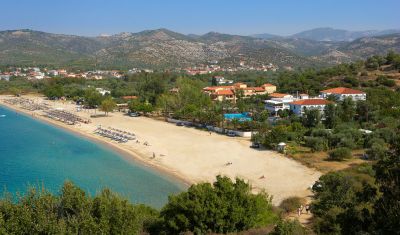 Oferta pentru Litoral 2025 Hotel Kamari Beach 3* - Mic Dejun