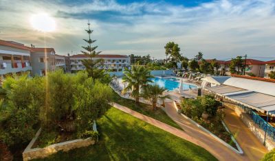 Oferta pentru Litoral 2025 Hotel Tresor Sousouras 4* - Demipensiune