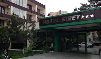 Oferta pentru Litoral 2025 Hotel Siret Mamaia 3* - Mic Dejun/Mic Dejun + Fisa Cont