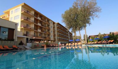 Oferta pentru Litoral 2025 Hotel Modern 4* - All Inclusive