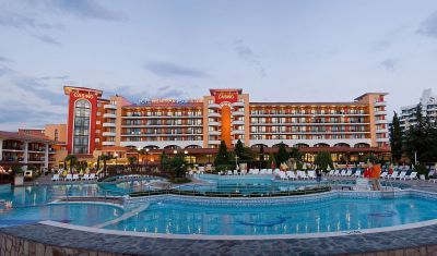 Oferta pentru Litoral 2025 Hotel Hrizantema 4* - All Inclusive