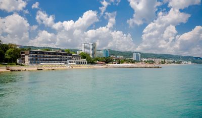 Oferta pentru Litoral 2025 Hotel HVD Nympha 4* - All Inclusive