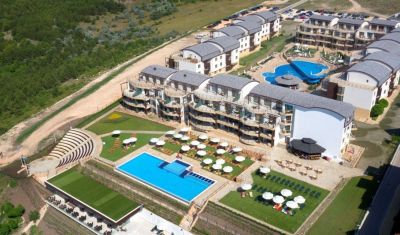 Oferta pentru Litoral 2025 Topola Skies Resort & Aquapark 4* - All Inclusive