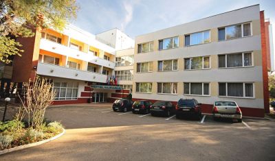 Oferta pentru Balneo 2025 Hotel Nufarul 3* - Demipensiune/Pensiune Completa + Tratament