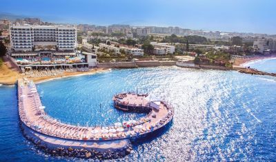 Oferta pentru Litoral 2025 Hotel Azura Deluxe Resort & Spa 5* - Ultra All Inclusive