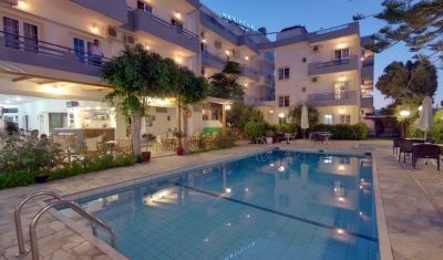 Oferta pentru Litoral 2025 Hotel Marirena 3* - Mic Dejun/Demipensiune/All Inclusive
