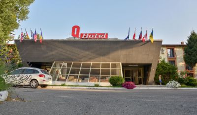Oferta pentru Litoral 2025 Hotel Q 3* - Fara Masa/Mic Dejun + Fisa Cont