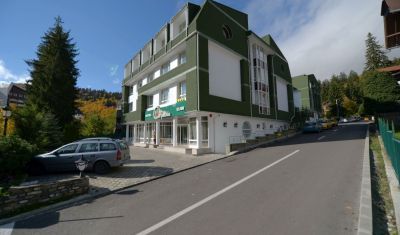 Oferta pentru Munte 2025 Hotel Carpathia 4* - Mic Dejun/Mic Dejun + Fisa Cont