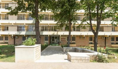 Oferta pentru Litoral 2025 Hotel Dacia 2* - Mic Dejun/Demipensiune/Pensiune Completa