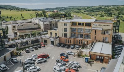 Oferta pentru Balneo 2025 Hotel Aqua President 4* - Demipensiune/Pensiune Completa + Tratament