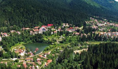 Oferta pentru Balneo 2025 Hotel Tusnad 3* - Masa + Odihna/Tratament