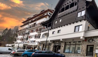 Oferta pentru Munte 2025 Hotel Excelsior Boutique Sinaia 3* - Mic Dejun