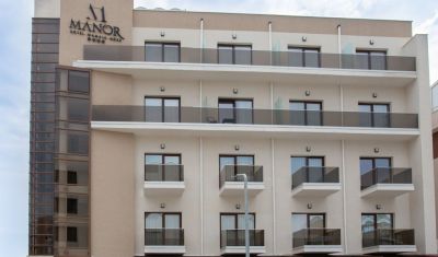 Oferta pentru Litoral 2025 Hotel Manor 4* - Mic Dejun
