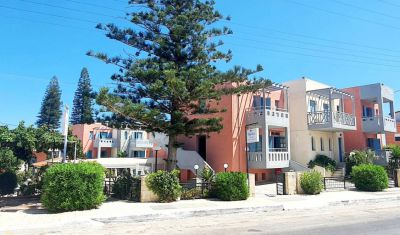 Oferta pentru Litoral 2025 Hotel Marilisa 3* - Demipensiune