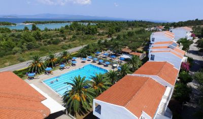Oferta pentru Litoral 2025 Hotel Xenios Port Marina 3* - Demipensiune/All Inclusive 