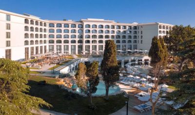 Oferta pentru Litoral 2025 Aquahouse Ensana Hotel 5* - Mic Dejun/Demipensiune