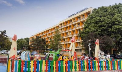 Oferta pentru Litoral 2025 Hotel Apollo Neptun 3* - Mic Dejun/Demipensiune/Pensiune Completa